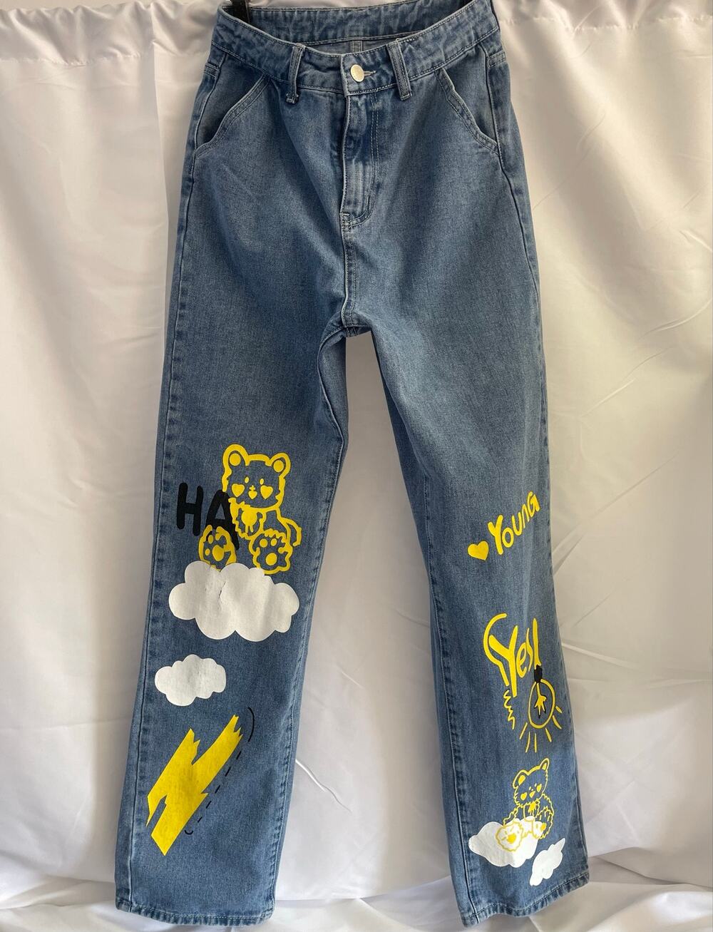 SHEIN Women’s Graphic Straight Leg Jeans Size Small Blue Denim Y2K